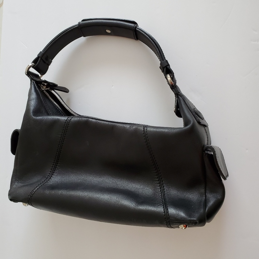 Tods Black Leather Shoulder Bag